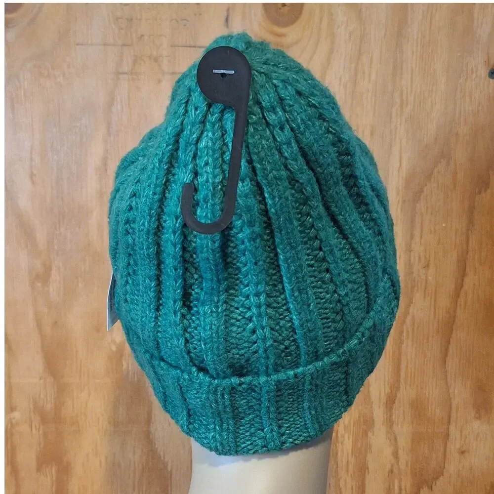 NWT Old Navy Beanie Women's OS Green Lightweight Ribbed Cuffed Cozycore Outdoors - Picture 3 of 8